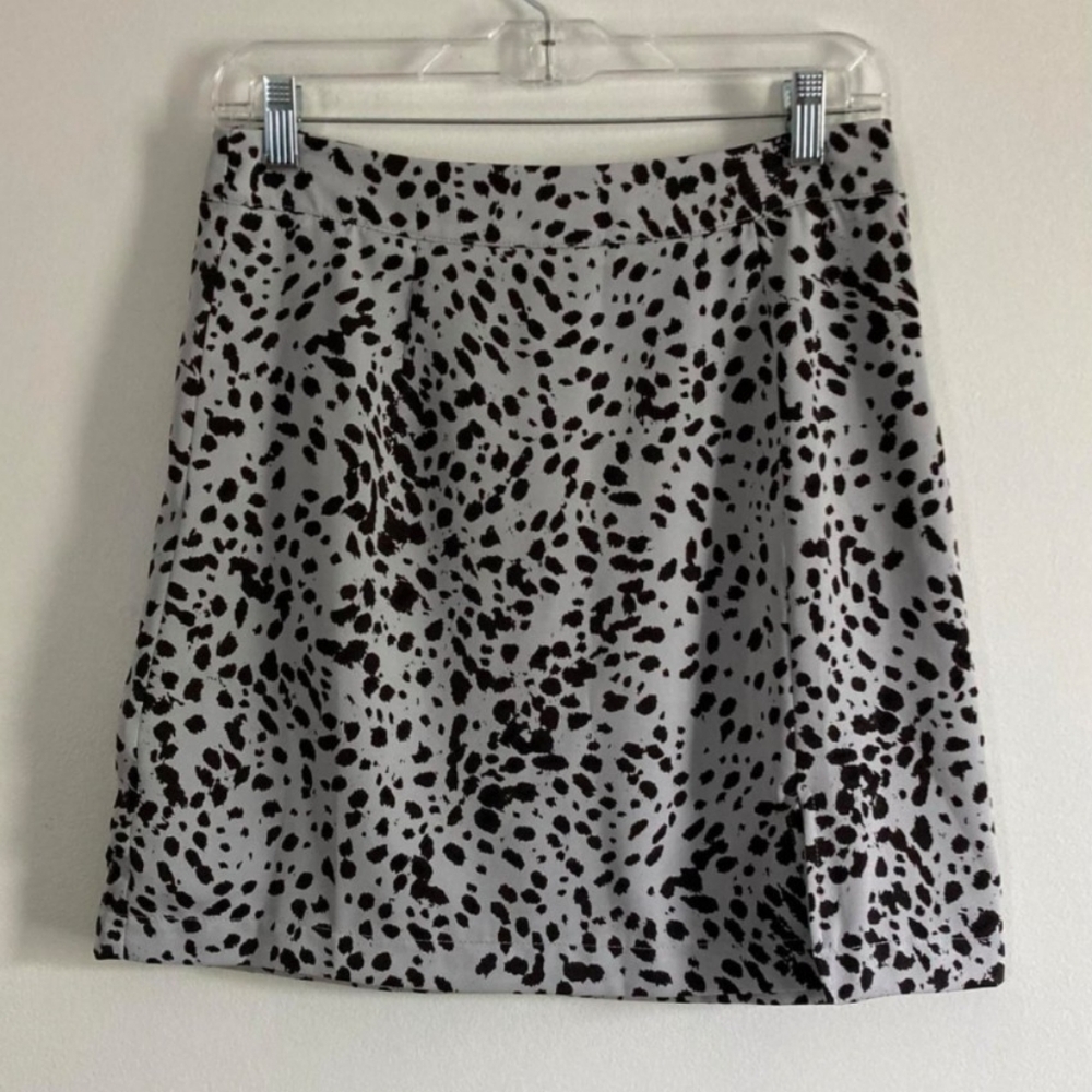 Entro Spotted Mini Skirt
